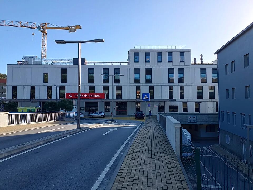 Entrada da urgência do Hospital Eduardo Santos Silva